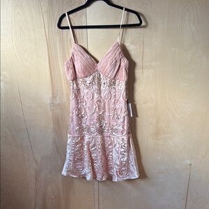 Pink Sweetheart Neckline Mini Dress for Cocktail Nights